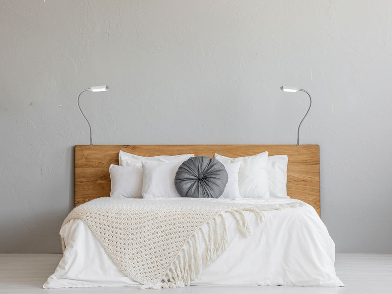 LED Bettlampe RAIK Silber zum Anschrauben, mit Stecker, dimmbar, Breite 3cm