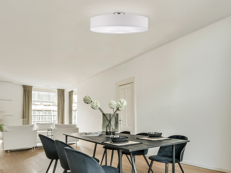 Große LED Deckenleuchte mit Stoffschirm in Weiß Ø 65cm