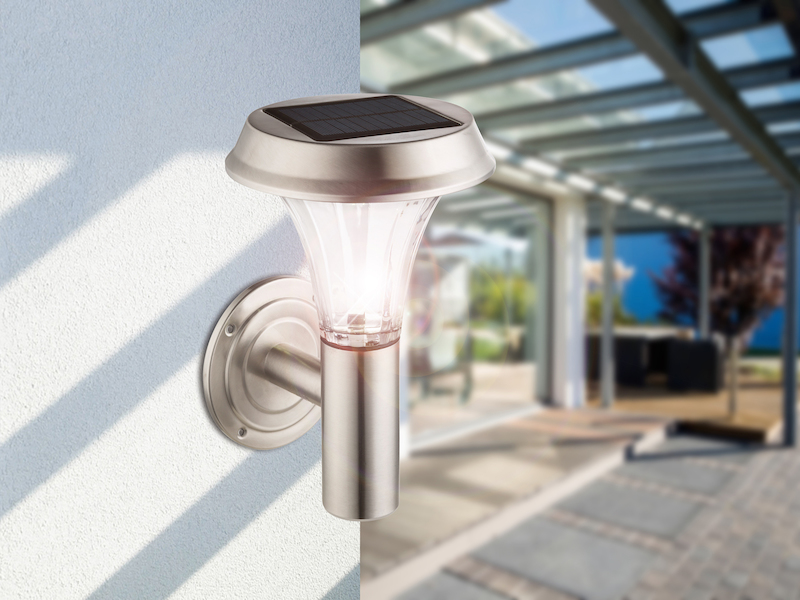 LED Solar Außenwandleuchte aus Edelstahl, IP44, silber