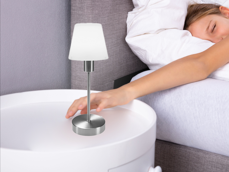 Tischleuchte Lampenschirm Weiß & Touch Dimmer als Nachttischlampe im Schlafzimmer
