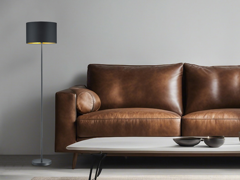 Moderne Stehleuchte HOSTEL mit Lampenschirm aus Stoff in Schwarz & Gold H: 160cm