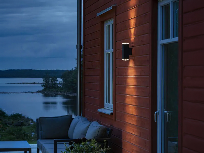 LED Außenwandleuchte ALU Up and Down Schwarz Effektstreifen IP44, Höhe 23,5cm