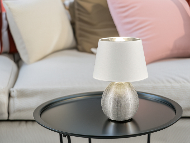 Tischleuchte LUXOR Keramik mit Stoffschirm Weiß / Silber, Höhe 35cm