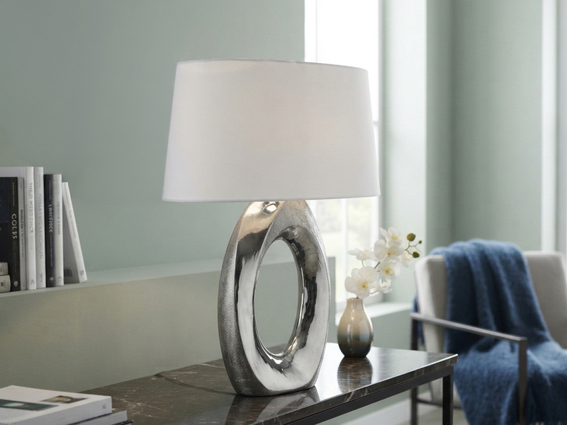 Große Tischlampe TABA Keramik Silber mit E27 Stoffschirm Weiß, Höhe 52cm