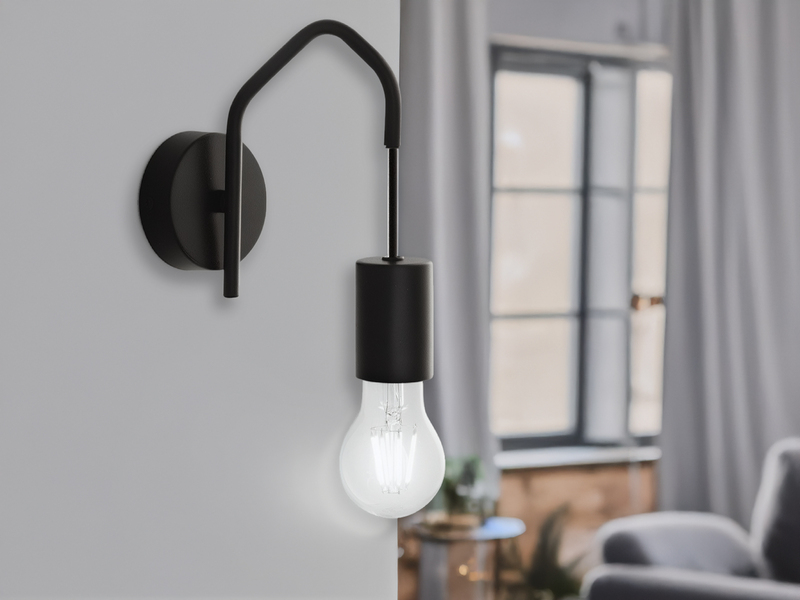 Ausgefallene Wandleuchte HABITAT 1-flammig Metall Schwarz, Höhe 17,5cm