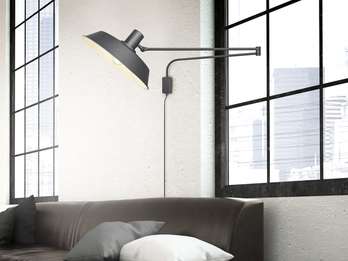 Schwenkbare Wandlampe BOLDER mit Metallschirm Schwarz, Schnurschalter & Stecker