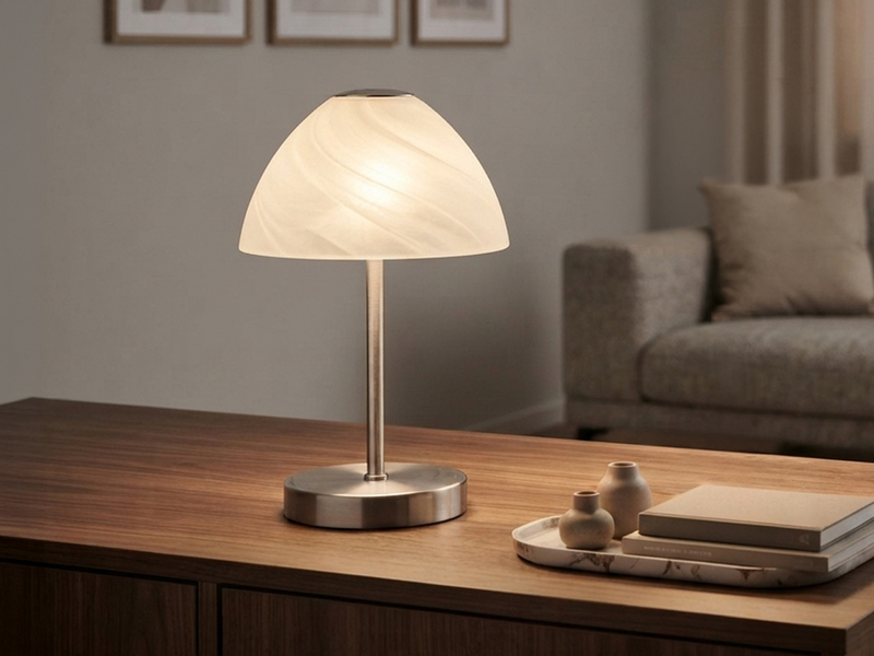 Kleine LED Tischlampe QUEEN dimmbar, Silber mit Glasschirm Weiß, Höhe 24cm
