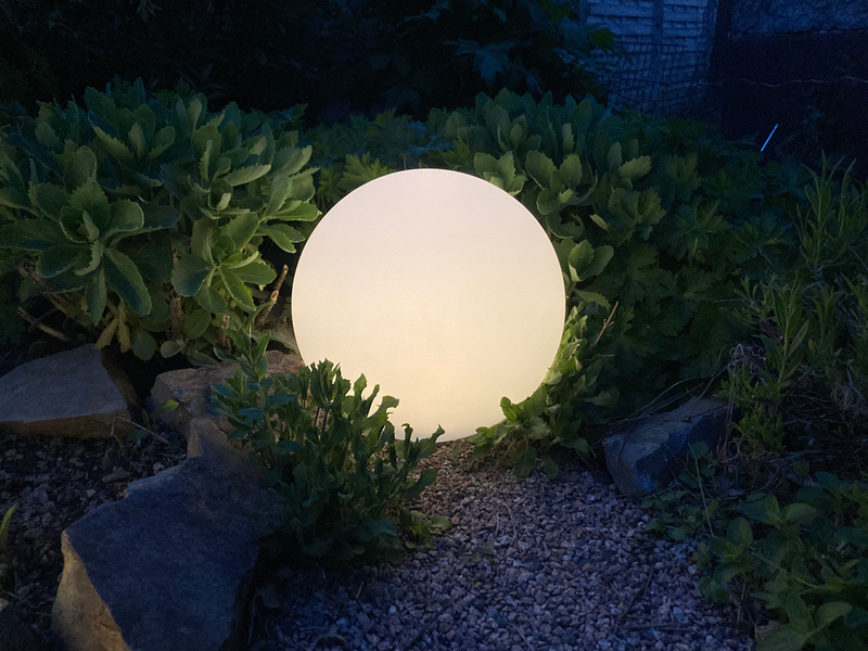 Garten Solarkugel MELO mit Fernbedienung dimmbar & Farbwechsel Ø 30cm