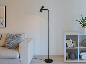 Stehlampe MARLEY Metall in Schwarz matt, Spot schwenkbar, Höhe 151cm