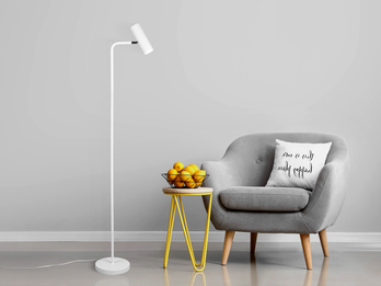 Stehlampe Metall Weiß matt, Spot schwenkbar inkl. GU10 LED, Höhe 151cm