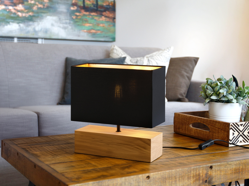 LED Tischleuchte Holzfuß Stoffschirm Schwarz/Gold, Höhe 30cm