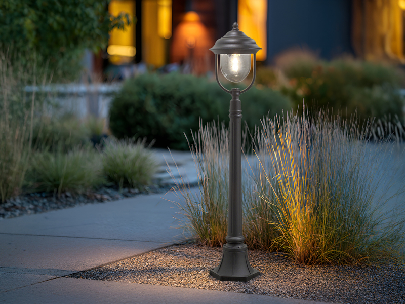 LED Wegeleuchte im Landhausstil, Gartenlaterne Schwarz, Höhe 118cm