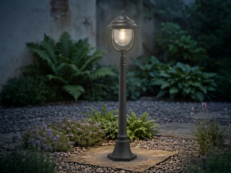 LED Wegeleuchte im Landhausstil, Gartenlaterne Schwarz, Höhe 118cm