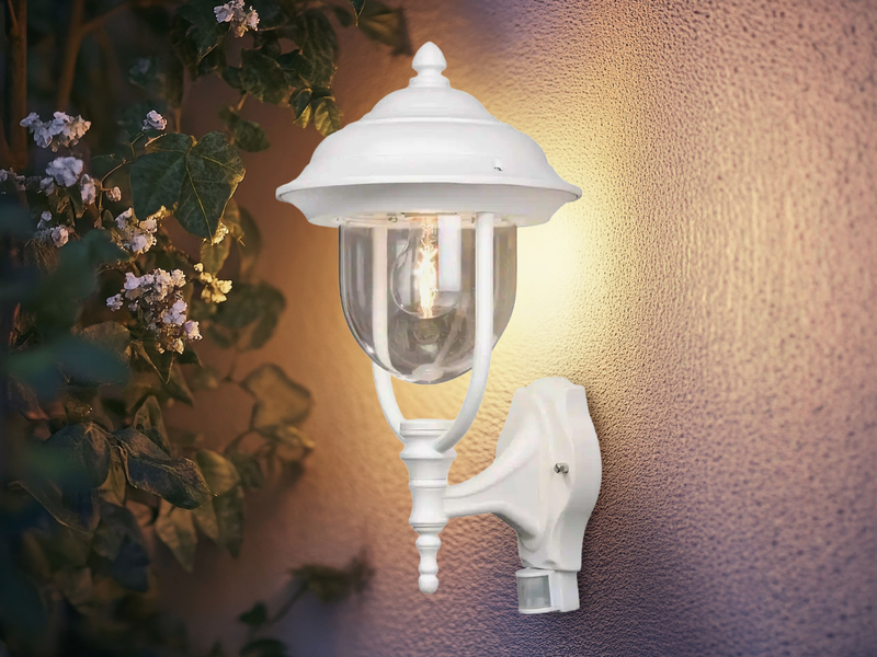 Große LED Außenwandleuchte im Landhausstil Weiß mit Bewegungsmelder, Höhe 48cm