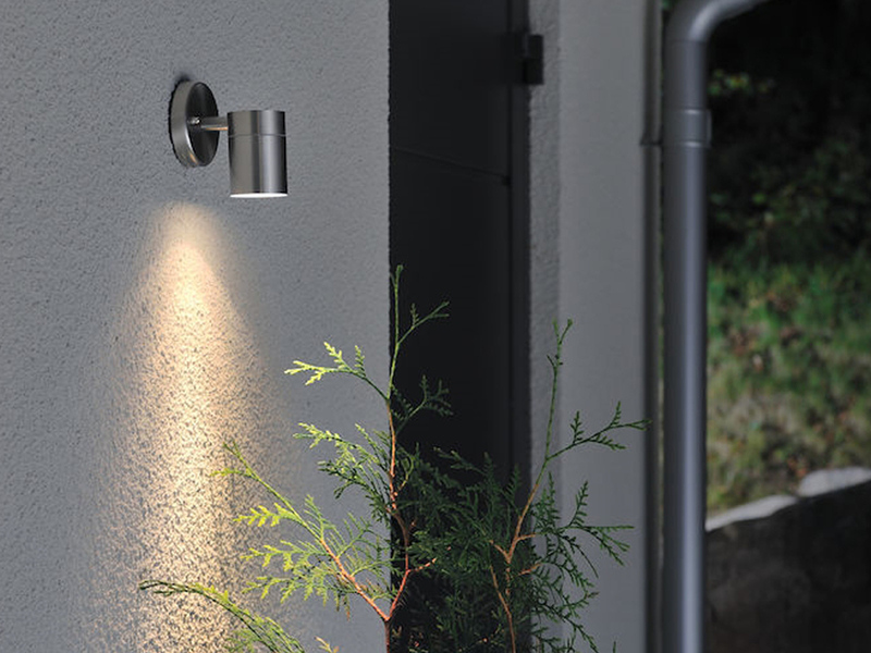 Kleine LED Außenwandleuchte Downlight, Höhe 9cm aus Edelstahl