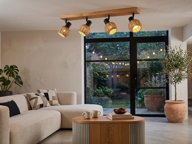 Deckenstrahler TAVAR 4-flammig Holz mit Rattan Korbgeflecht, Breite 70cm