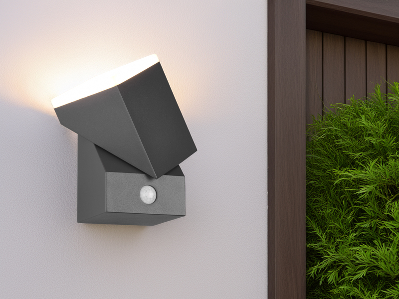 Schwenkbare LED Außenwandleuchte AVON mit Bewegungsmelder, H: 16cm