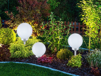 LED Solarkugeln Garten - 3er Set Ø 20cm/25cm/30cm mit Erdspieß