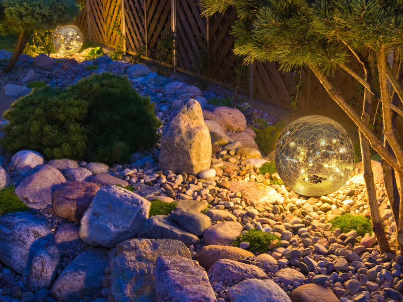 LED Solarkugel Garten - Glaskugel Ø 25cm mit Erdspieß, Bruchoptik