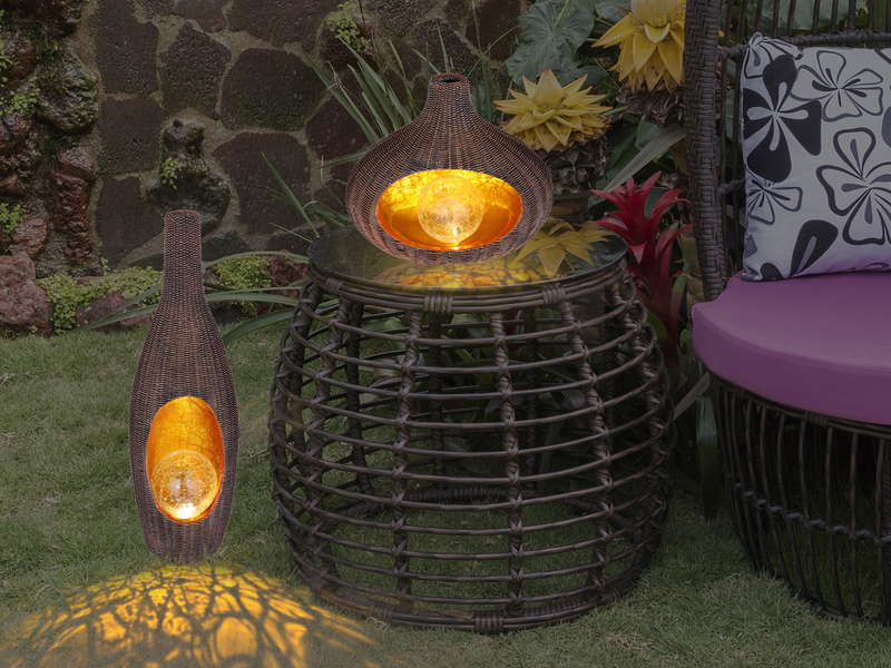 LED Solar Tischleuchte Rattanoptik mit Crackleglas Kugel, Höhe 45,5cm