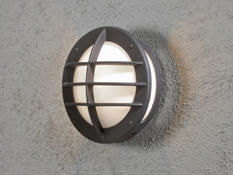 LED Außenwandleuchte mit Steckdose, Alu schwarz & Acrylglas Weiß, Ø 31cm