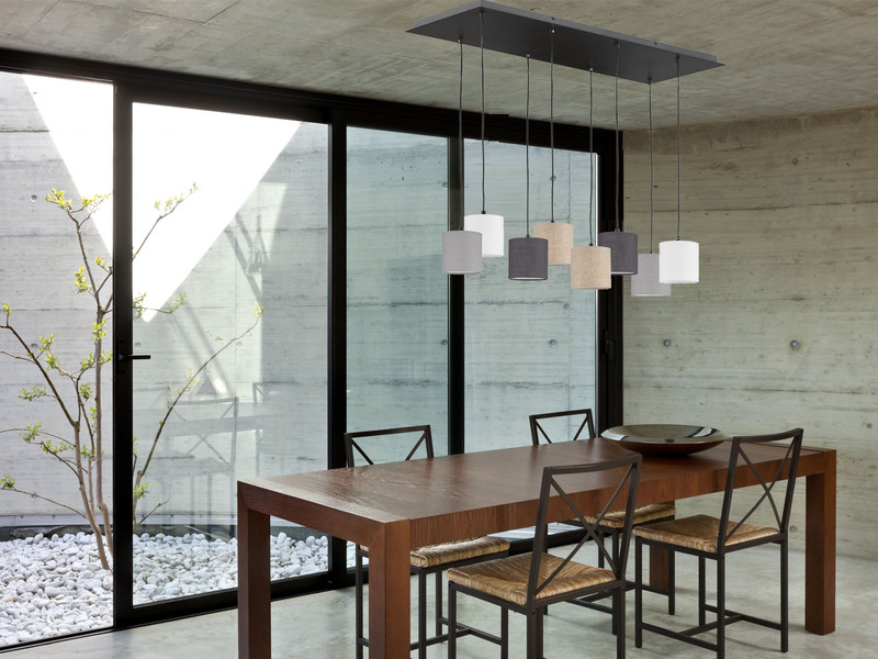 LED Pendelleuchte 8-flammig lang Stoffschirme Bunt, Breite 115cm