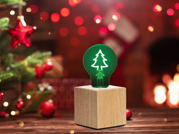 Tischlampe Würfel Holz Eiche mit Deko LED Glühbirne Tannenbaum, Quadrat 9cm