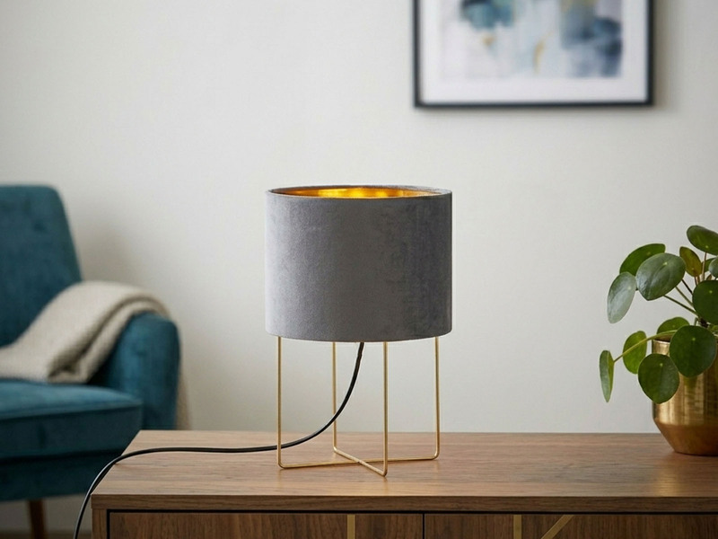 LED Tischeuchte mit Lampenschirm Samt Grau - innen Gold, Höhe 32cm
