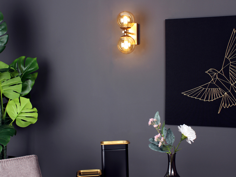 LED Wandleuchte in Gold mit Glaskugeln in Bernstein, Höhe 34cm