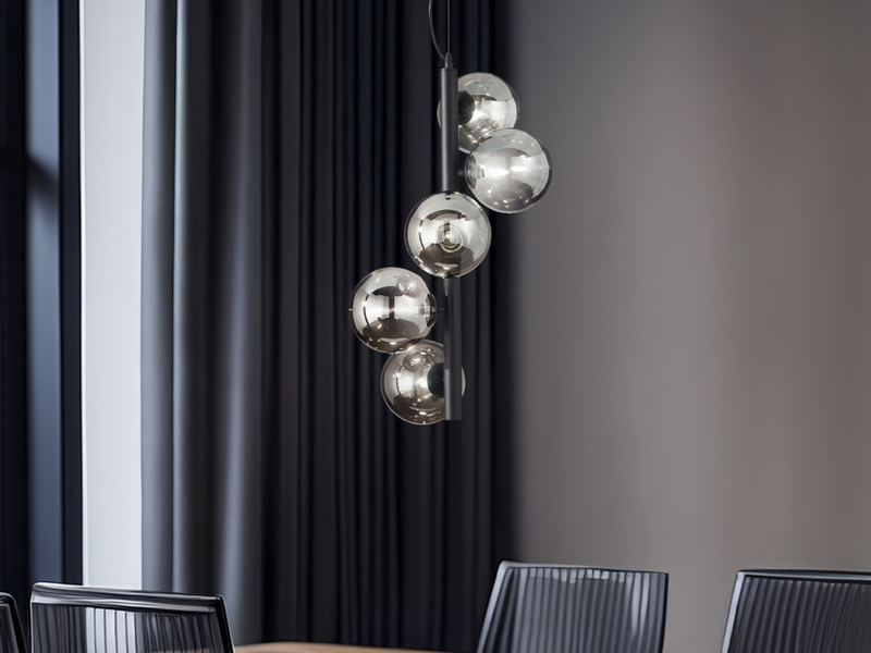 LED Pendelleuchte 5 flammig in Schwarz-Glaskugeln Rauchglas, Höhe 183cm
