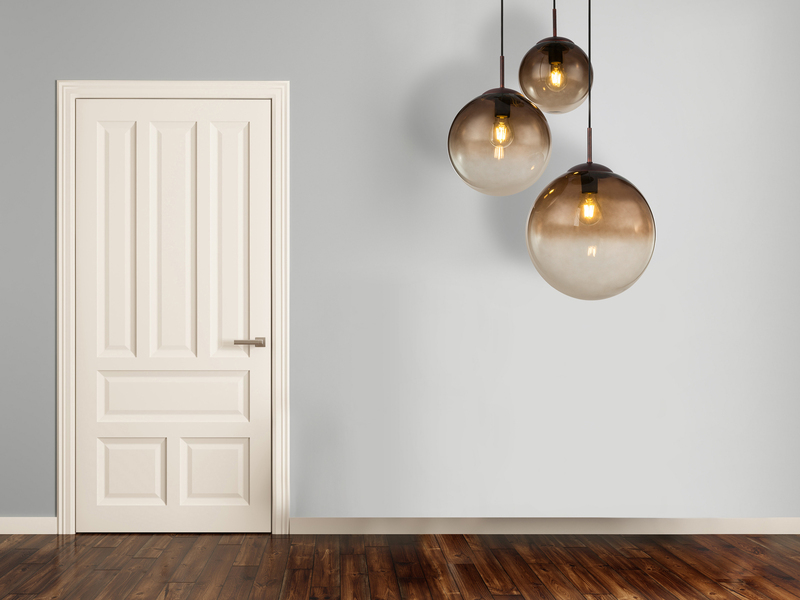 LED Pendelleuchte 3-flammig mit Glaskugeln aus Amberglas, Ø 51cm