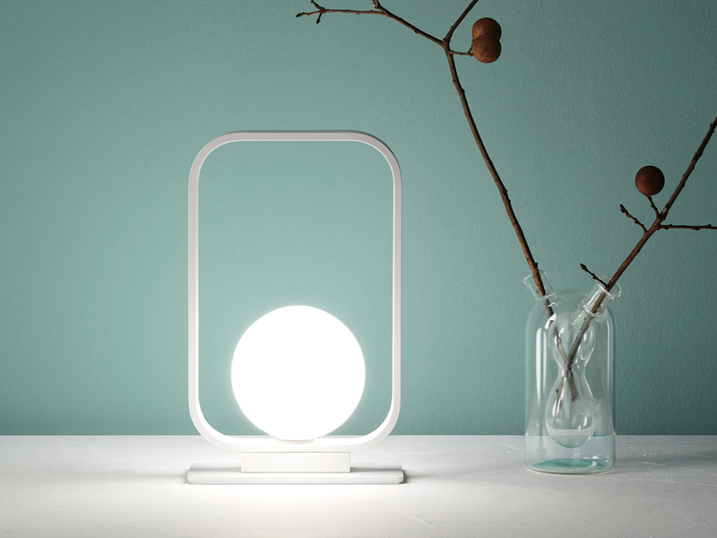 Kleine Tischleuchte ROXY Metall mit Glaskugel Opalweiß, Höhe 26cm