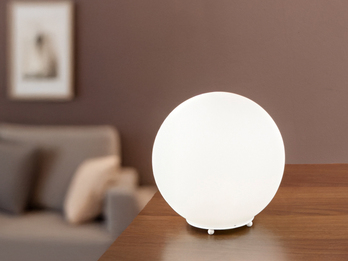 Kleine LED Tischleuchte Glaskugel Lampenschirm Opalweiß, Ø 20cm