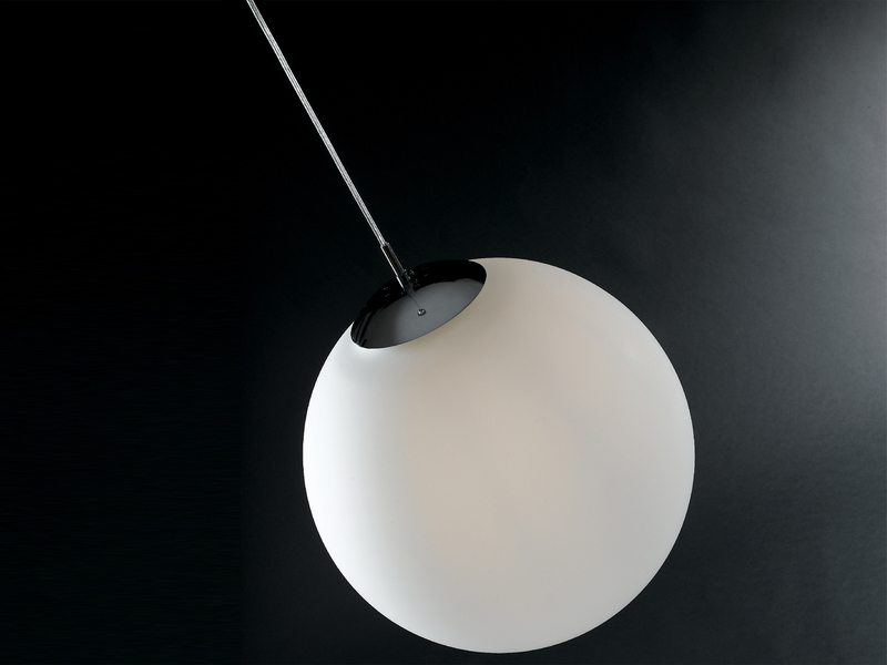 LED Pendelleuchte einflammig Glaskugel Opalweiß, Ø 45cm