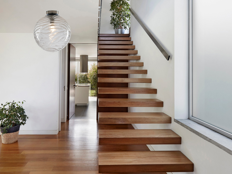 Kleine Deckenleuchte NEREIDE Glaskugel Wellenmuster Transparent, Ø 30cm