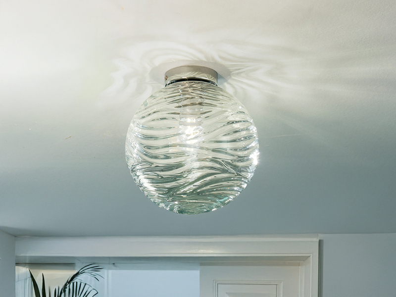 Kleine Deckenleuchte NEREIDE Glaskugel Wellenmuster Transparent, Ø 25cm