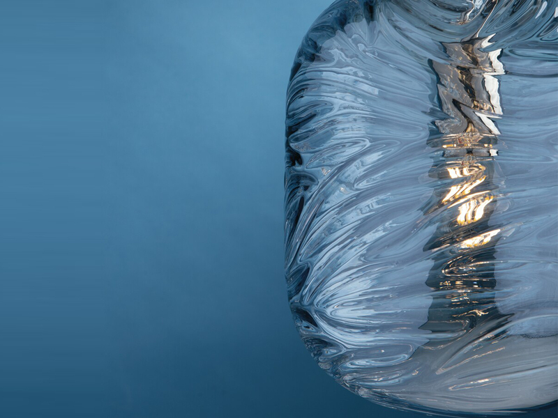 Pendelleuchte NEREIDE Wellenmuster Rauchglas Seeblau Ø24,5cm