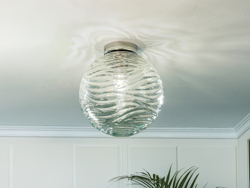 Kleine LED Deckenleuchte Glaskugel Wellenmuster Transparent, Ø25cm
