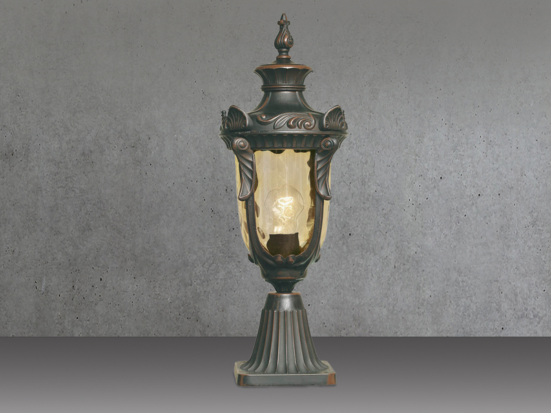 LED Sockel Laterne im Jugendstil mit Amberglas, Höhe 54cm