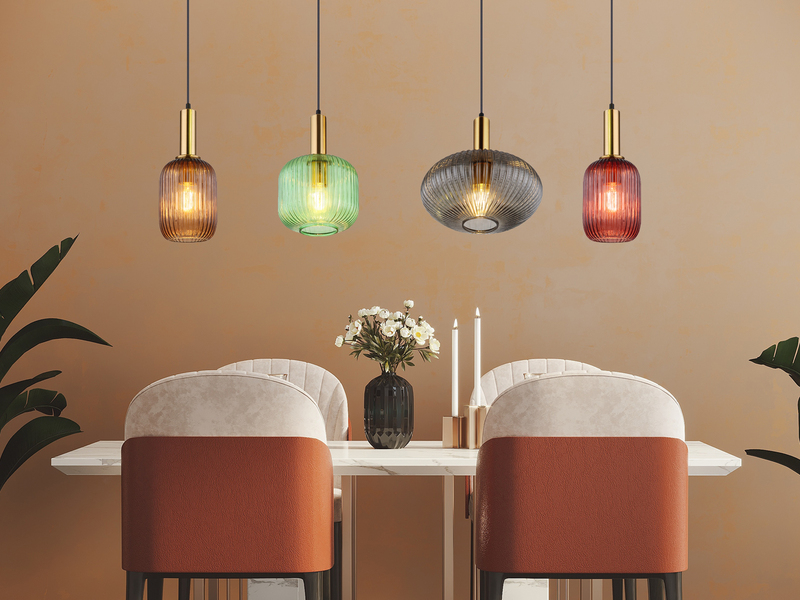 Pendelleuchte NORMY 4-flammig aus Rillenglas Bunt, Breite 115cm