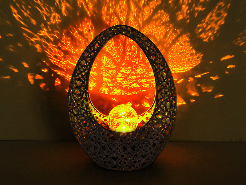 Solarleuchte mit Crackleglas Kugel, Dekorstanzungen Bronzefarben, Höhe 27,5cm