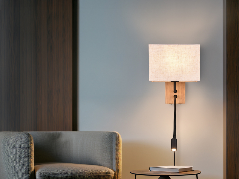 LED Wandlampe mit Leselampe Schalter & Stecker, Holz mit Stoffschirm H: 30cm