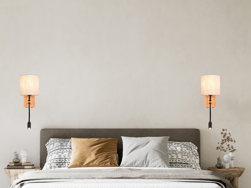LED Wandlampe mit Leselampe Schalter & Stecker, Holz mit Stoffschirm H: 30cm