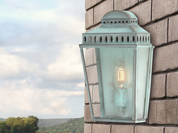 LED Außenwandleuchte im Landhausstil mit Patina, Höhe 37,5cm