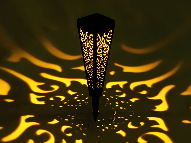 Solarlampen 6er Set mit Erdspieß, Dekostanzungen Schwarz Gold, H.33cm