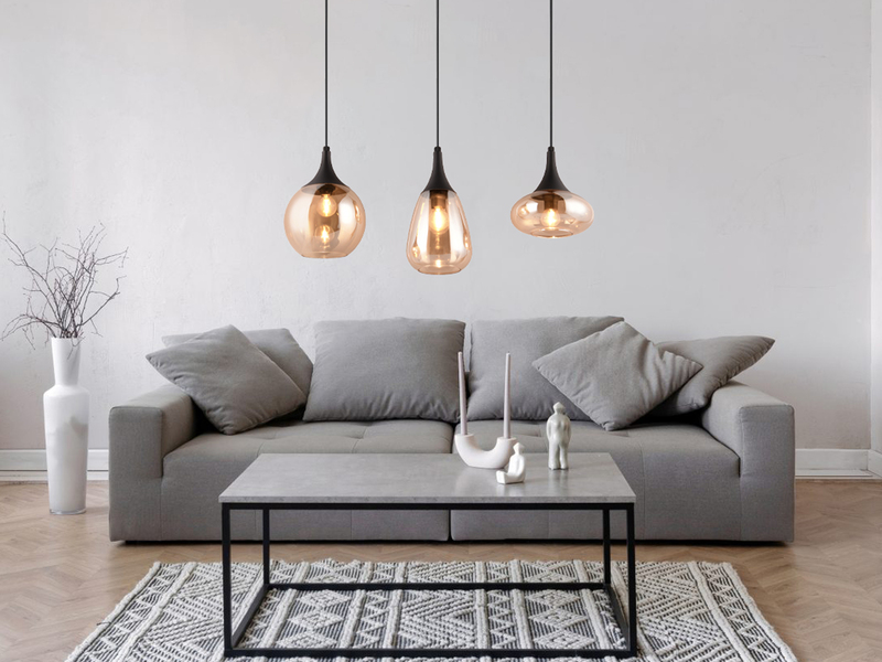 Pendelleuchte 3 flammig Glasschirme Amberfarbig mit E14 LED, Breite 69cm