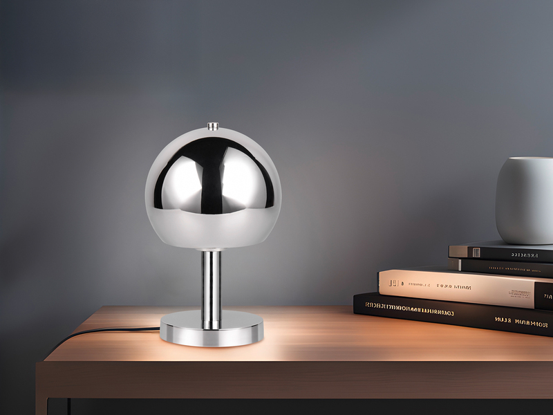 LED Tischleuchte aus Metall Silber Chrom, Höhe 29cm
