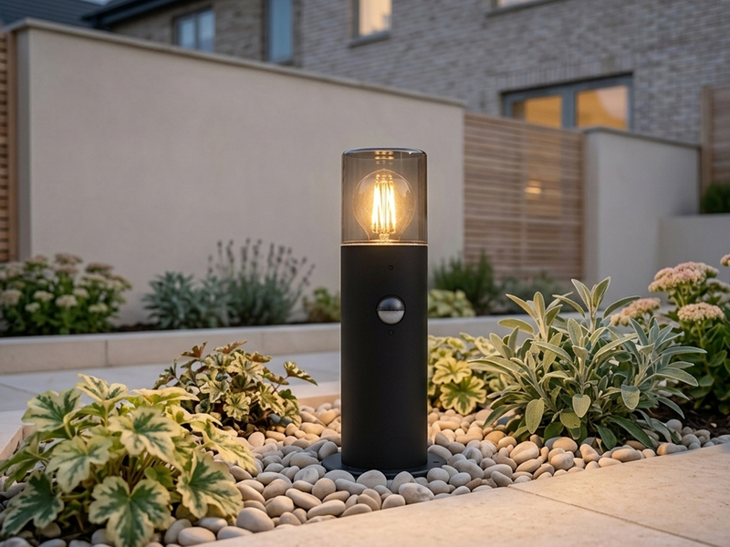 LED Sockelleuchte Schwarz Rauchgrau mit Bewegungsmelder, Höhe 30cm