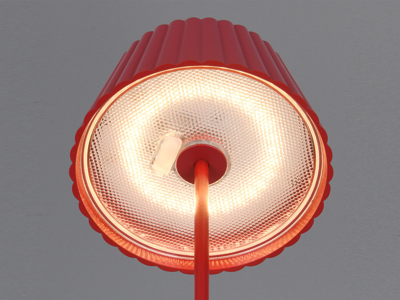 Akku Stehlampe SUAREZ für Outdoor kabellos in Rot, klein 123cm