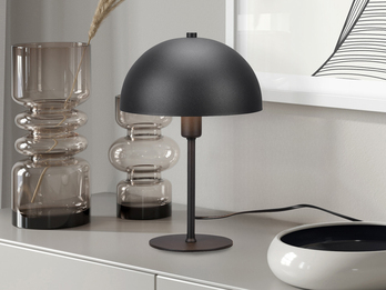 LED Tischleuchte aus Metall Schwarz, Lampenschirm innen Gold, Höhe 30cm